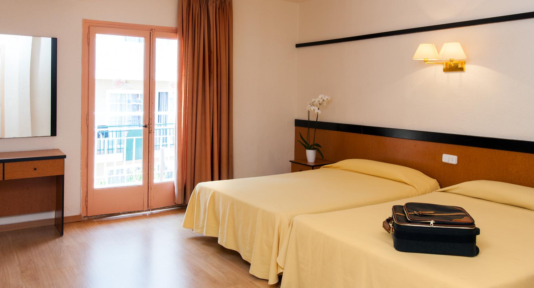 The Bb Hotel Boutique Can Colom Lloret de Mar Eksteriør billede