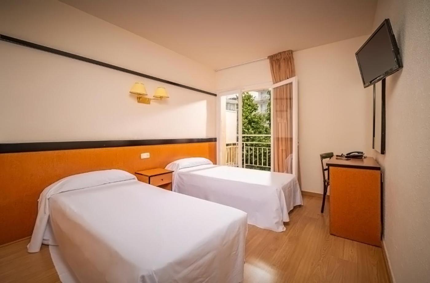 The Bb Hotel Boutique Can Colom Lloret de Mar Eksteriør billede