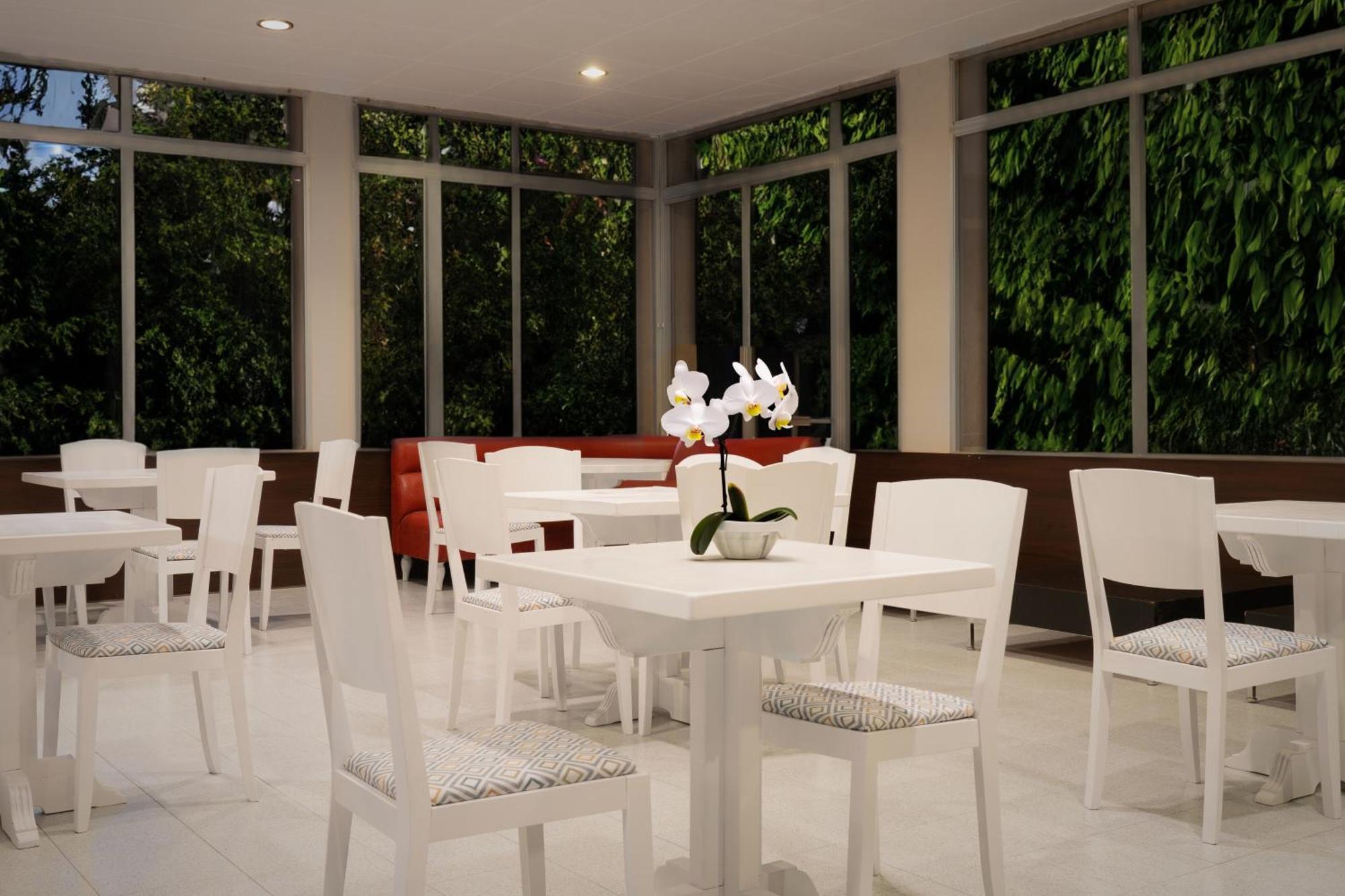 The Bb Hotel Boutique Can Colom Lloret de Mar Eksteriør billede