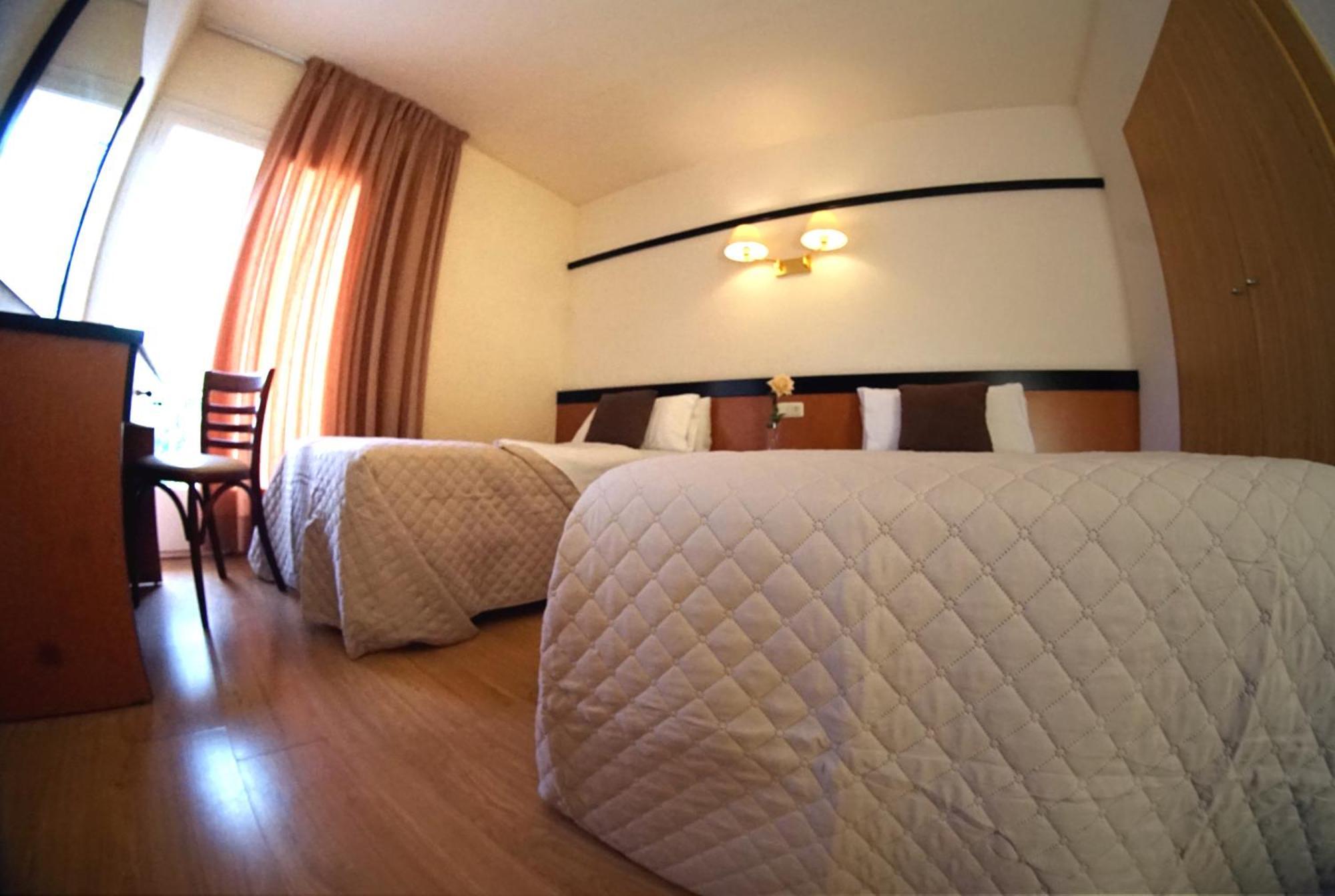 The Bb Hotel Boutique Can Colom Lloret de Mar Eksteriør billede